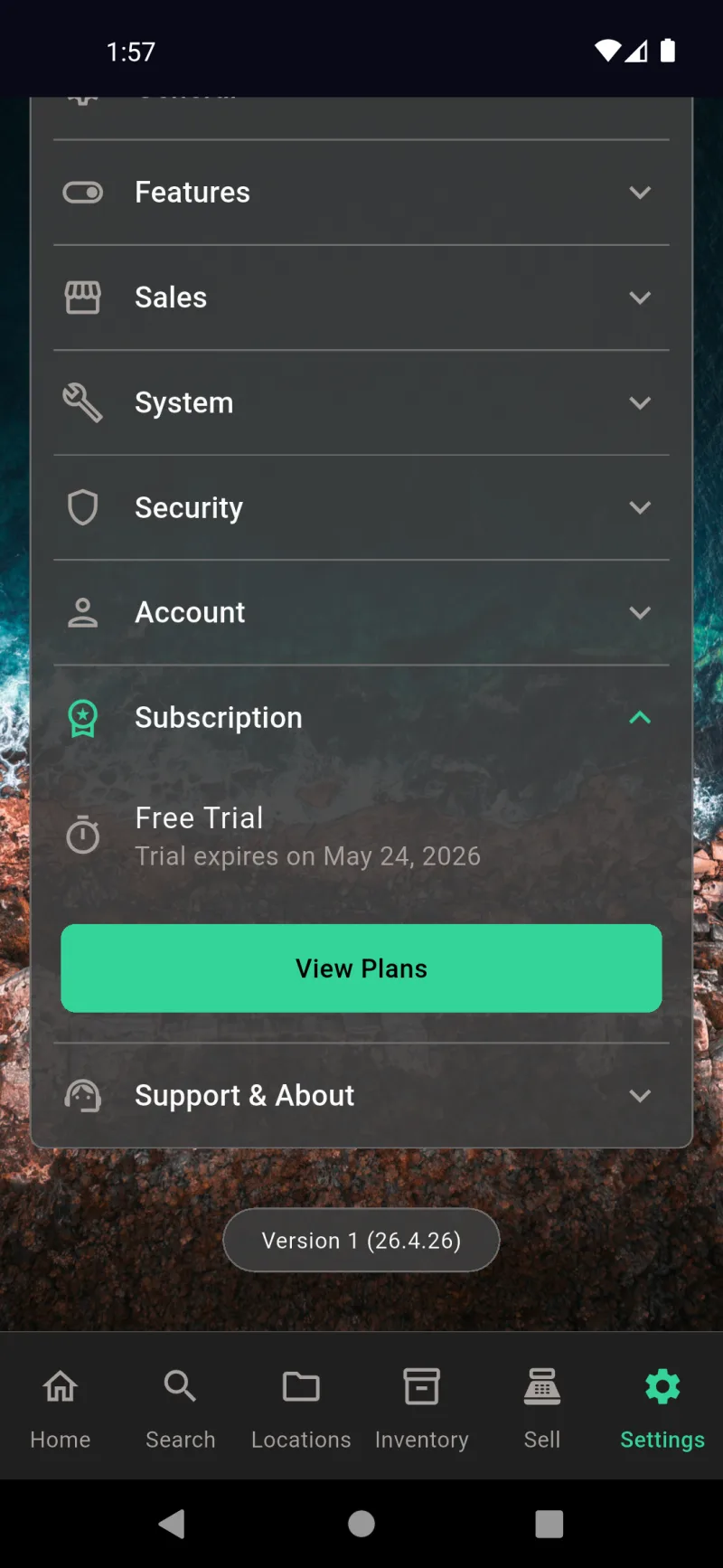 Settings Subscription section showing Free Trial countdown and View Plans button